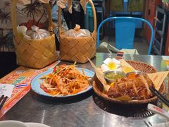 -小小集渔·泰式大排档(太古里香槟店)