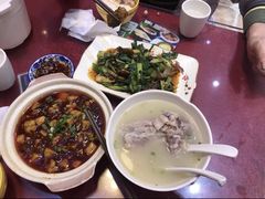 -易老妈蹄花.特色川菜(人民公园总店)