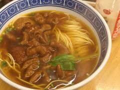 -沪西老弄堂面馆(定西路店)