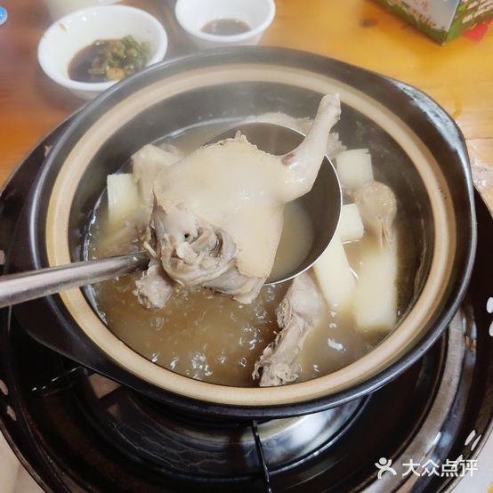 荷花世界家鸽皇餐厅(智荟城店)