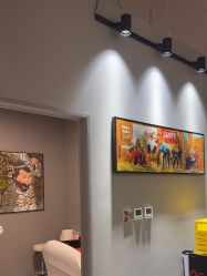 -老男孩男士理容馆·理发·烫染·修面