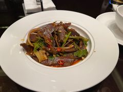 -大理实力希尔顿酒店御璽中餐厅YUXI – CHINESE RESTAURANT