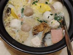 -沪华海鲜大酒楼(南汇店)