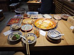 -洱火云南酸菜牛肉火锅(石景山当代商城店)