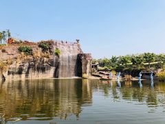 -广州莲花山旅游区