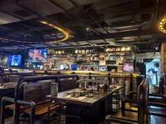-麦凯伦烧烤·精酿超级工厂店(金桥总店)
