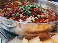 -渔香岛美蛙鱼头火锅(威清路店)