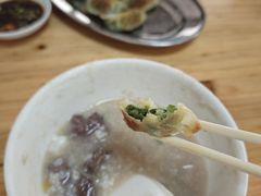 -洲心街道青联村镜记烧肉