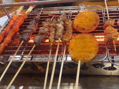 -哈尔滨小酒馆·鲜肉现穿自助烧烤(康新花园店)