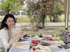 -鹅湖玫瑰文化园