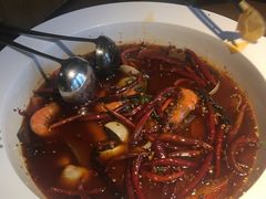 -江渔儿酸菜鱼(万科东荟城店)