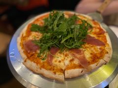 -Hooley's活利仕西餐厅(珠江新城店)