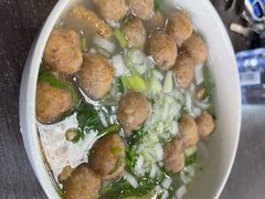 -何胖子丸子汤(南海街店)