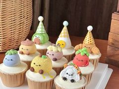 -咖咖熊蛋糕定制·英国蓝风车动物性淡奶油