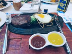 -舜耕山庄四时万和自助餐厅