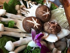 -捞神煲汤火锅(湖滨商业街店)