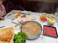 -花田里捞牛火锅(天润店)