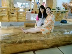 -丽池宫韩式汗蒸会馆(华灯坊店)