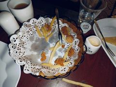 -侯臣咖啡文化村