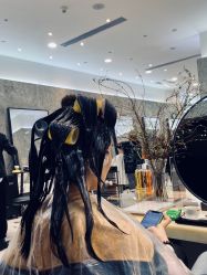 -TONI&GUY
