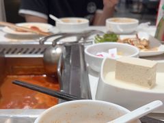 番茄锅底-海底捞火锅(长宁路龙之梦店)