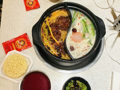 红汤锅底-钢管厂歆瑞源油卤串串香(春熙路太古里店)