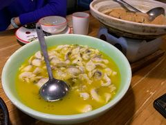 -新白鹿餐厅(百联中环店)