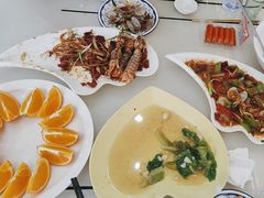 -覃记海鲜美食餐厅