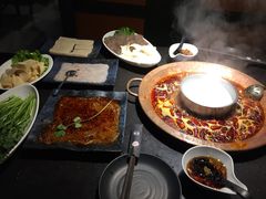 -锅说大脸毛肚重庆老火锅(佐阾店)
