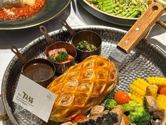 -静香HOUSE·全时段融合餐厅(七星欢乐颂店)