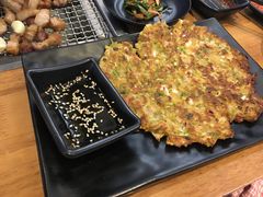 -肉甲韩国木炭烤肉(新壹街1店)
