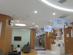 -雅悦齿科(顾村公园店)