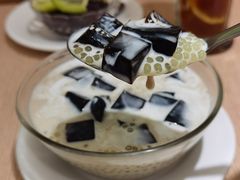 -佰搭果·广式茶餐厅(西华路店)