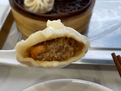 -老西白点心店