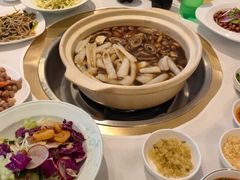 -天宜隆蘑菇宴火锅(石景山旗舰店)