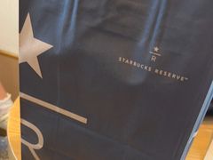 -星巴克臻选(金桥国际店)