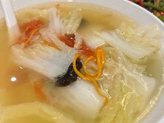 -湖泉水云间餐厅·弥勒地道菜(B座店)