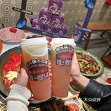 是哪个公主吃火锅也不脱妆呀 