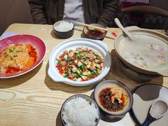 -叁煨蹄花·下饭盐帮菜(人民广场店)
