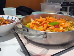 -黄记煌三汁焖锅(新佳丽江汉路店)