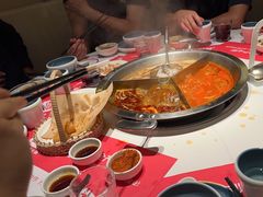 -左庭右院鲜牛肉火锅(金山万达店)