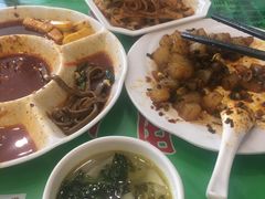 -令氏家外家周秦食府(高新店)