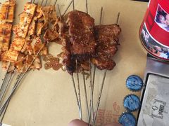 -喝丢一只鞋海鲜烧烤·海肠捞饭(文体街店)