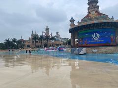 -乐华城·88度温泉乐园