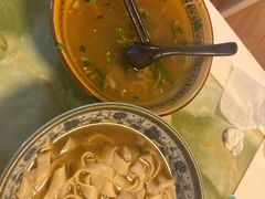 牛肉烩面片-伊清斋牛肉面(华佗路店)