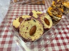 -玛尔哈巴·塔塔尔糕点(华侨小区店)