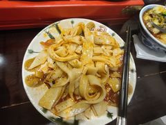 -蓝田九大碗民俗食府(蓝田店)