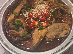 -大芊金重庆串串火锅(南京路店)