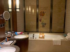 -西双版纳融创皇冠假日度假酒店