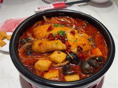 -渝是乎酸菜鱼(龙旗购物中心店)